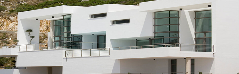 Luxury villas on the Costa Blanca beach