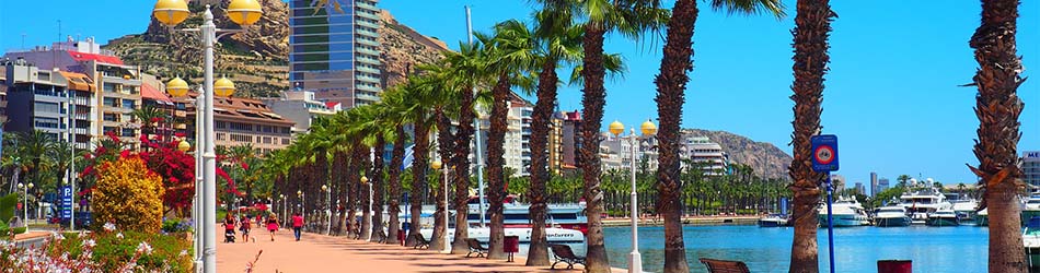 Alquiler de casas con piscina en Altea